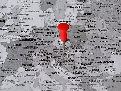 red button pin pinned on map thumbnail