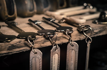 four skeleton keys on table thumbnail