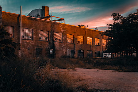 grey and brown concrete building thumbnail