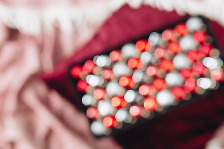 Burgundy Christmas Decorations thumbnail