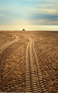 desert under blue sky thumbnail