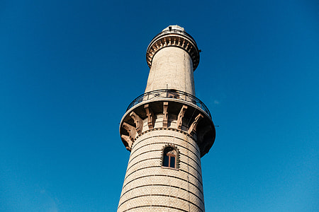 lighthouse warnemunde thumbnail