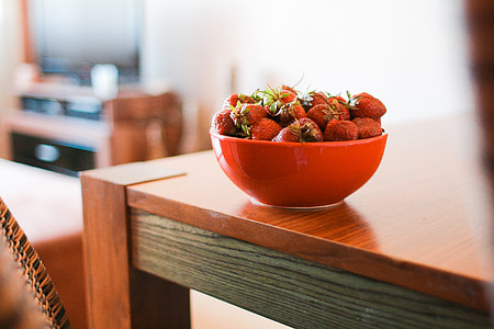 Strawberries on the Table thumbnail