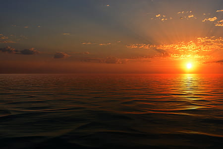ocean during golden hour thumbnail