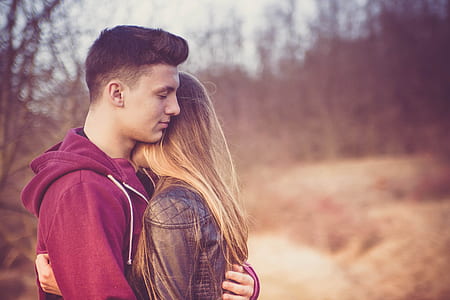 man and woman hugging each other thumbnail