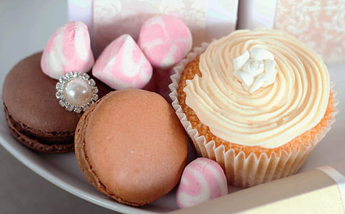 cupcake, macarons, and marshmallows thumbnail