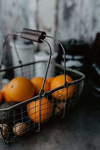 Fresh oranges thumbnail