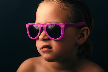 girl's sunglasses with pink frames thumbnail