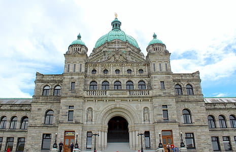 beige cathedral during daytime thumbnail