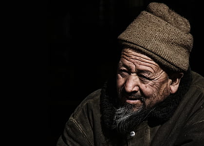 rules of third photography of man thumbnail