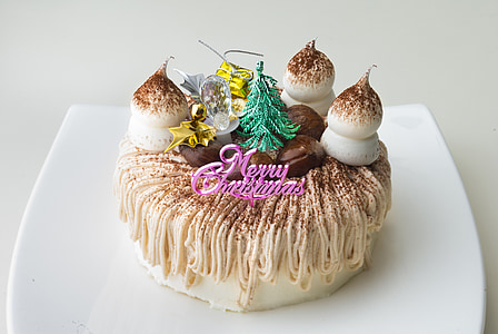 white and brown coated cake thumbnail