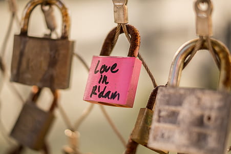 pink padlock thumbnail