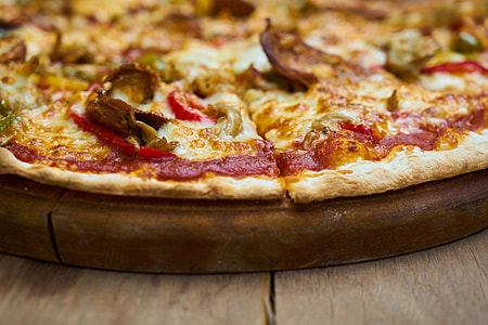 whole thin pizza thumbnail