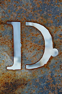 letter D embossed thumbnail