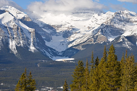 landscape photography of mountains thumbnail