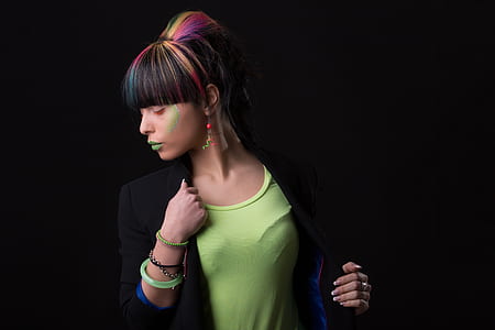 woman holding her blazer thumbnail