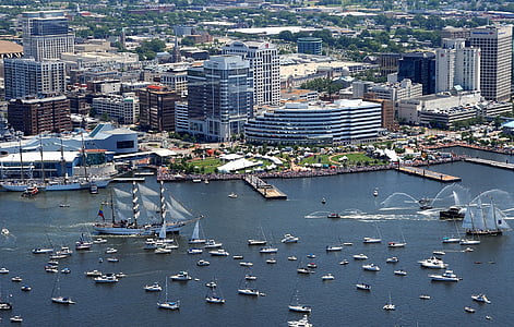 boats on body of water thumbnail