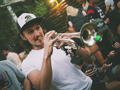 man playing trumpet thumbnail