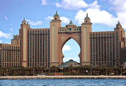 Atlantis Palm Hotel, Dubai thumbnail