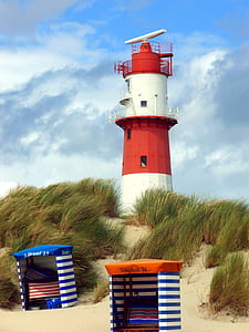 white and red lighthouse thumbnail