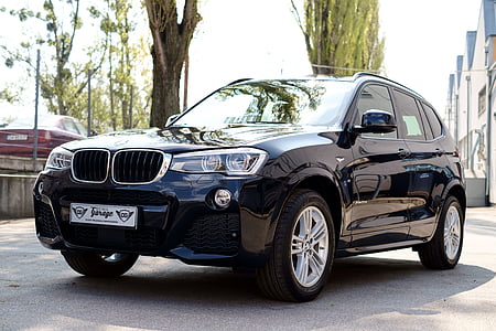 photo of parked black BMW X3 SUV thumbnail
