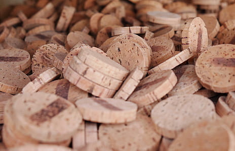photo of cork lid lot thumbnail