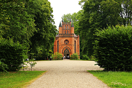 Ludwigslust-Parchim, Castle Park thumbnail