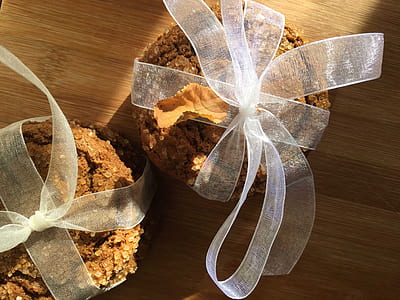 cookies with ribbon on table thumbnail