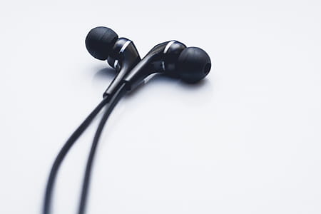 Music Earphones thumbnail