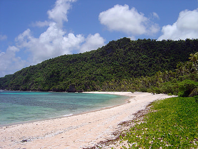 Tropical deserted beach on Guam thumbnail