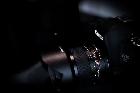black Canon EOS 6D thumbnail