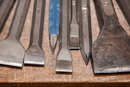 silver chisel lot thumbnail