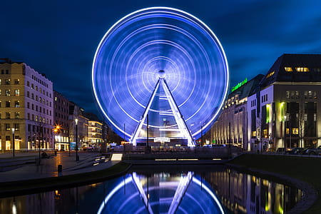 Ferris Wheel at Night thumbnail