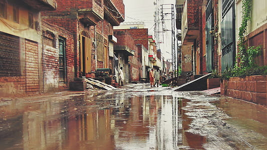 alley filled with water thumbnail
