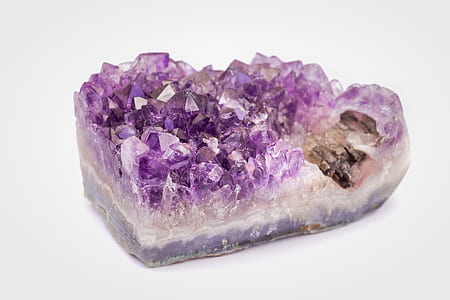 close-up photo of purple geode thumbnail