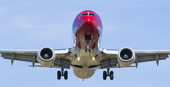red and gray airplane thumbnail