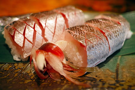 fish sushi thumbnail