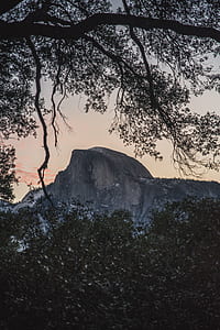 photo of brown and gray mountain thumbnail