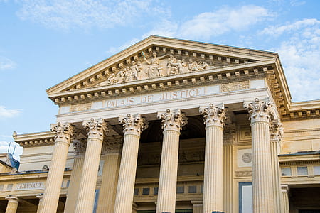 Palais De Justice hall thumbnail