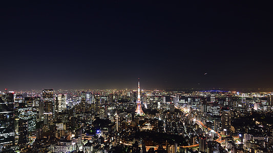 aerial photography of Eiffel Tower during nighttime thumbnail