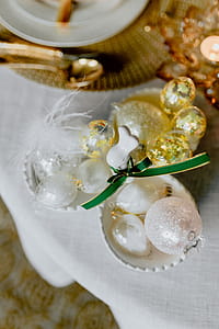 Easter Table Decorations thumbnail