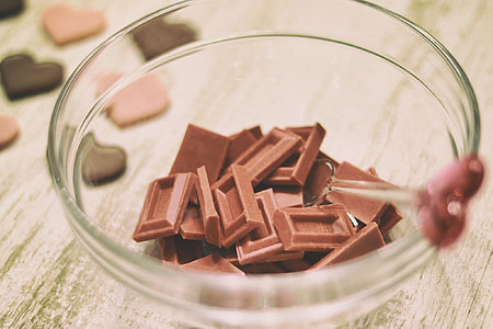 closeup photo of chocolate bar in clear glass bowl thumbnail