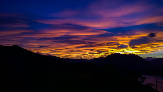 silhouette of sunset thumbnail