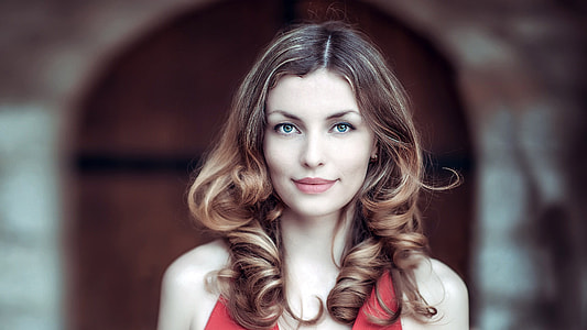 Beautiful Lady face portrait thumbnail