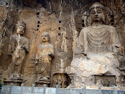 Gautama statue thumbnail