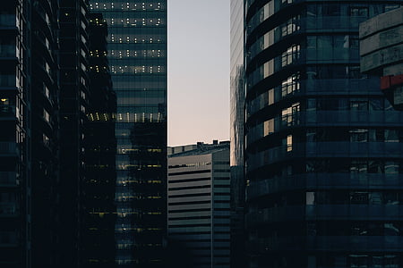 landscape photo of city buildings thumbnail