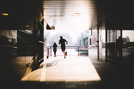 Man Running in the City thumbnail