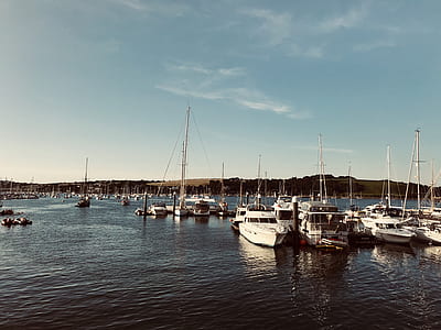 White Yacht On Harbour thumbnail