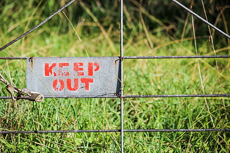 keep out signage thumbnail