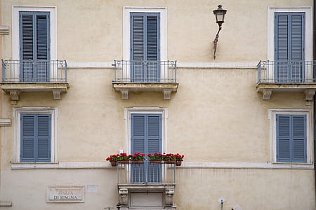 Juliet's Balcony thumbnail